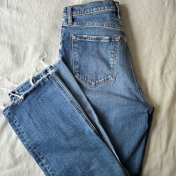 Abercrombie & Fitch Kick Flare Ultra High Rise Jeans - Picture 4 of 5